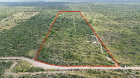 000 Alejandrenas Rd, Zapata, TX 78076