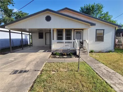 313 W 1st St, San Juan, TX 78589