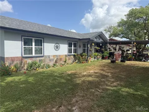 314 La Llanta Ln, Sullivan City, TX 78595