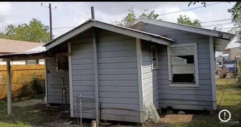 813 E Sanchez St, Pharr, TX 78577 photo 9