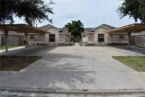 301 W Albatross Ave, Pharr, TX 78577