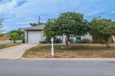 2704 Carnation Ave, Mcallen, TX 78501