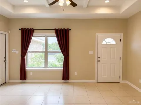 1003 E Nell Pool Dr, Pharr, TX 78577 photo 2
