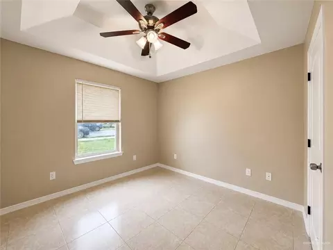 1003 E Nell Pool Dr, Pharr, TX 78577 photo 8