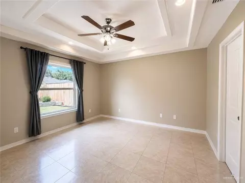 1003 E Nell Pool Dr, Pharr, TX 78577 photo 5