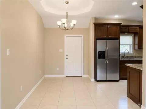 1003 E Nell Pool Dr, Pharr, TX 78577 photo 3