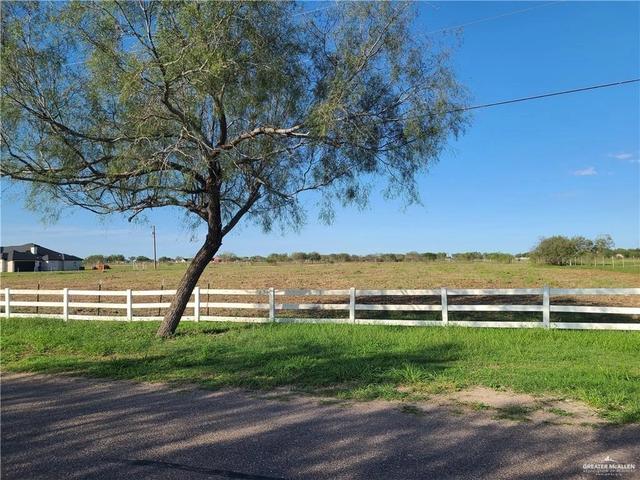 20720 Buck Fawn Dr, Edinburg, TX 78542