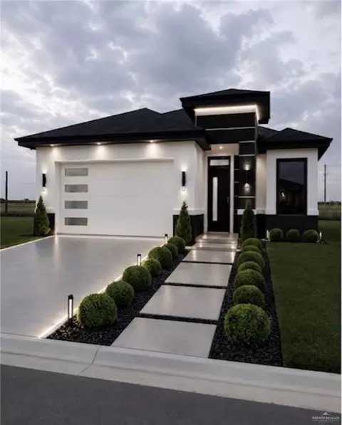 302 Barcelona Dr, Donna, TX 78537
