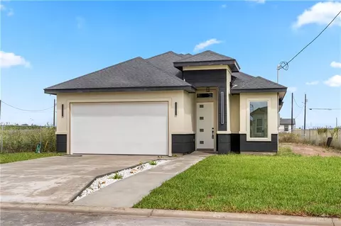 302 Barcelona Dr, Donna, TX 78537