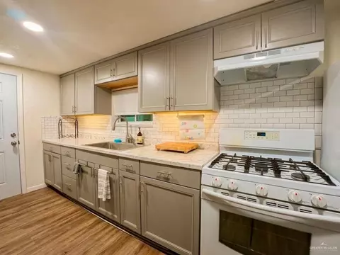 Kitchen - 1016 Evans Ave, Pharr, TX 78577 photo 1 of 1