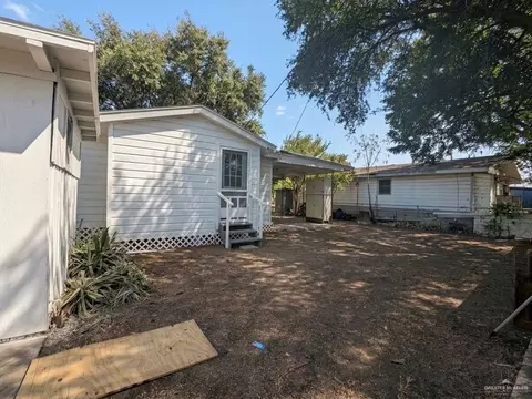 Exterior - 1016 Evans Ave, Pharr, TX 78577 photo 5 of 5