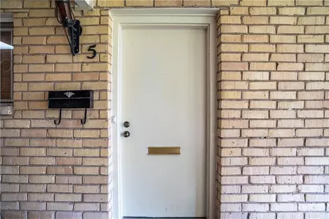 100 E Yuma Ave #5, Mcallen, TX 78503