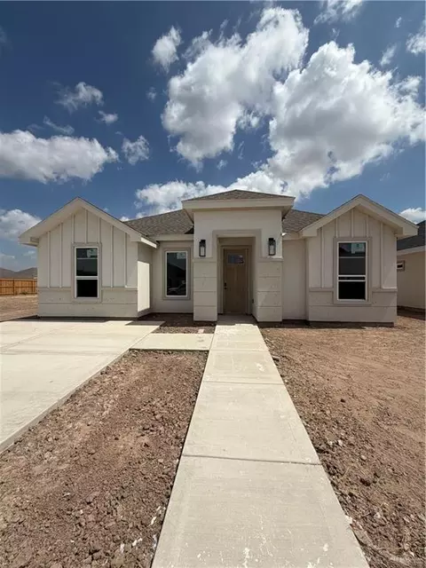 1019 Baker Ln, Edinburg, TX 78541