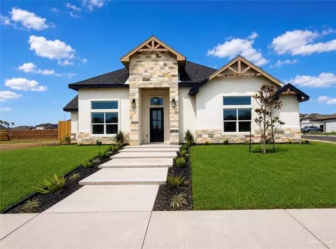 2808 Dhalia Dr, San Juan, TX 78589