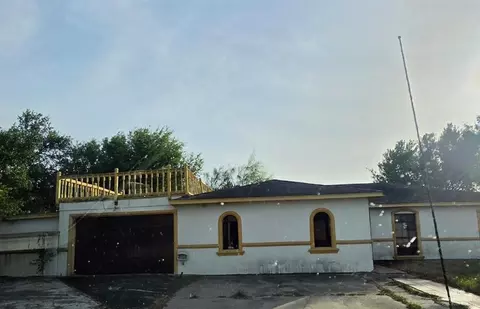 215 Barcelona Ave, Brownsville, TX 78526