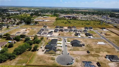 434 Sandy Rd, Donna, TX 78537 photo 5