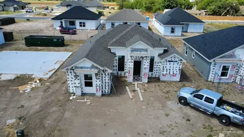 434 Sandy Rd, Donna, TX 78537 photo 2