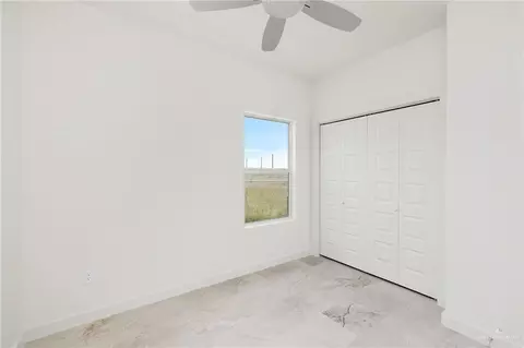 Bedroom - 321 Merida Dr, Donna, TX 78537 photo 2 of 4