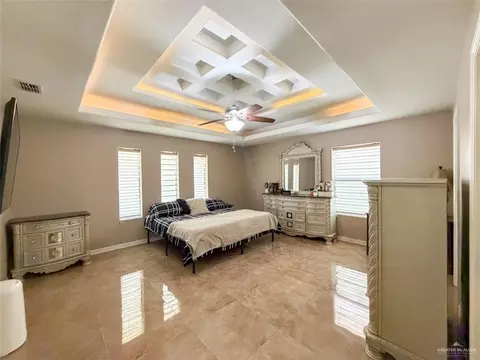 Bedroom - 905 E Scurlock Dr, Pharr, TX 78577 photo 4 of 4