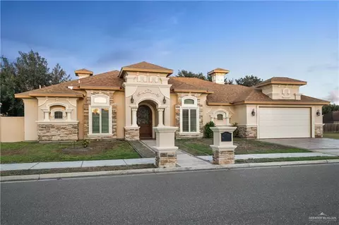 2820 Cuarzo St, Edinburg, TX 78539