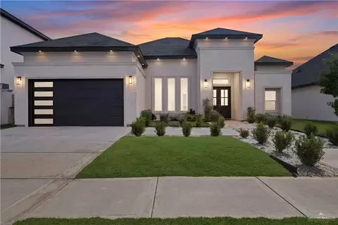 2708 E Bvlgari Dr, Edinburg, TX 78542