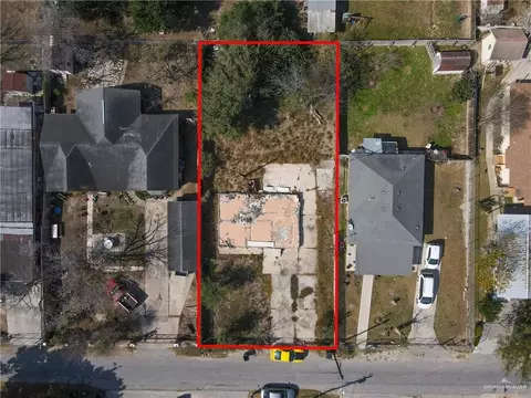911 Truman Ave, Mission, TX 78572