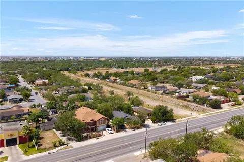 View/Area - 225 W Dicker Rd W, Pharr, TX 78577 photo 8 of 9