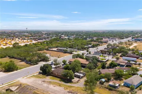 View/Area - 225 W Dicker Rd W, Pharr, TX 78577 photo 4 of 9