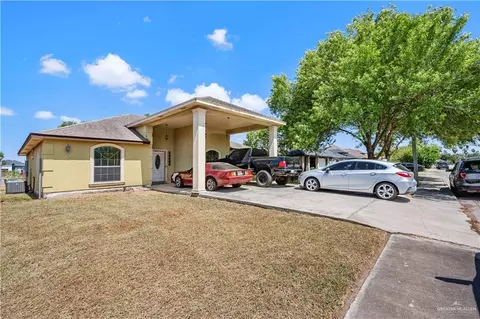 806 Daffodil Dr, Los Fresnos, TX 78566