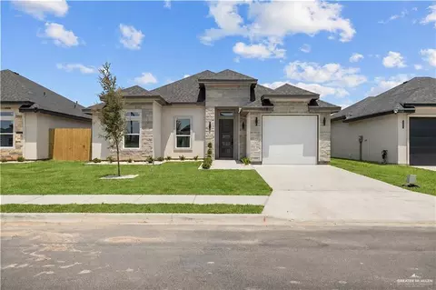 1308 S 9th St, Alamo, TX 78516