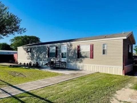 1501 Meadow Dr, Weslaco, TX 78599