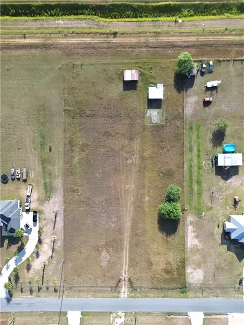 209 N J Hernandez St, Progreso, TX 78596 photo 11