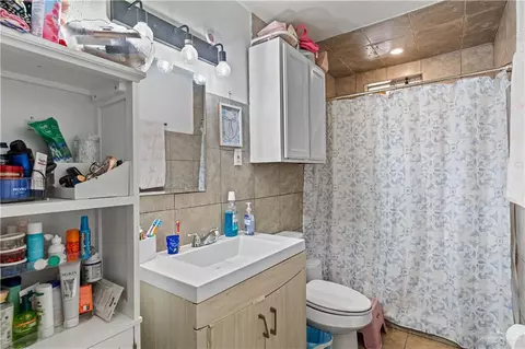 Bath - 141 E Lee St, Pharr, TX 78577 photo 1 of 1