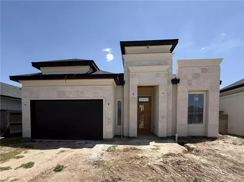 805 Azalea St, Mission, TX 78573