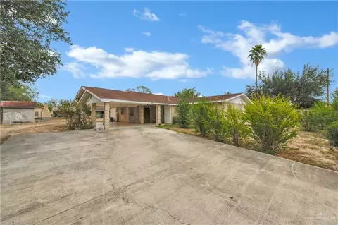 18 Bellas Ln, Rio Grande City, TX 78582