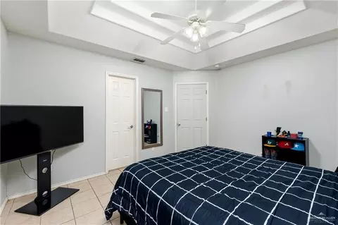 Bedroom - 712 W Bronze Dr, Pharr, TX 78577 photo 2 of 3