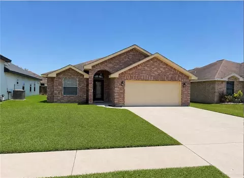 3427 Los Lagos Dr, Edinburg, TX 78542