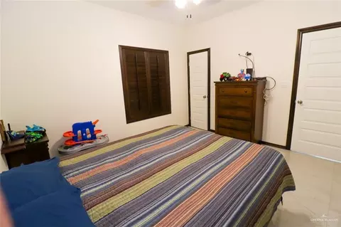 Bedroom - 208 Esperanza Ave, Mission, TX 78574 photo 1 of 3