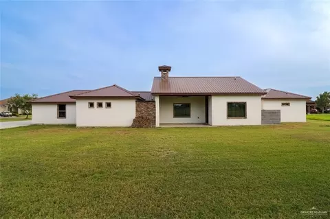 Exterior - 208 Esperanza Ave, Mission, TX 78574 photo 3 of 4