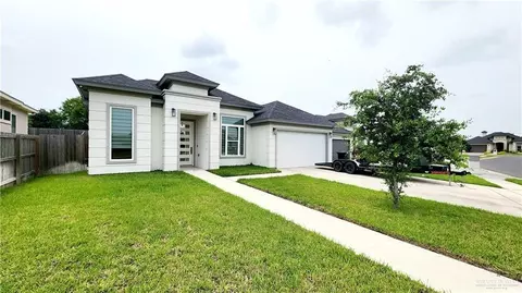 8007 N 25th Ln, Mcallen, TX 78504