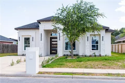 Exterior - 1101 W Eagle Ave, Pharr, TX 78577 photo 2 of 3