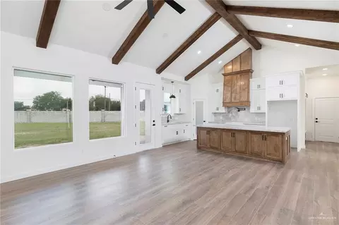 4703 Kristine Dr, Weslaco, TX 78599