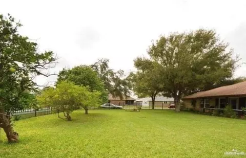 1813 E 23rd Pl, Mission, TX 78574
