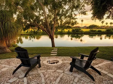 32 Lakewood Dr, Laguna Vista, TX 78578
