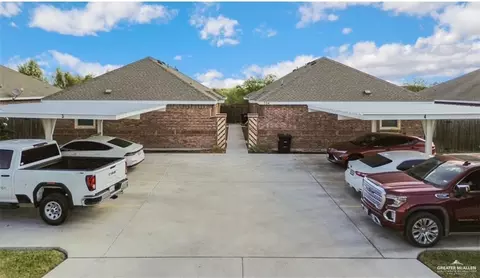 704 S Linda St, Alton, TX 78573