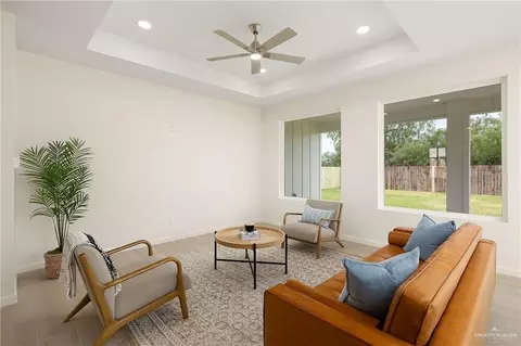 Living - 10201 Espada Dr, Edinburg, TX 78541 photo 1 of 3
