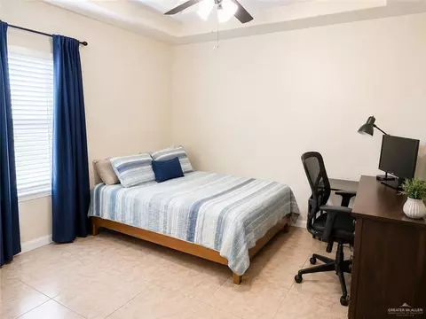 Bedroom - 616 E Seminole Ave, Pharr, TX 78577 photo 3 of 3