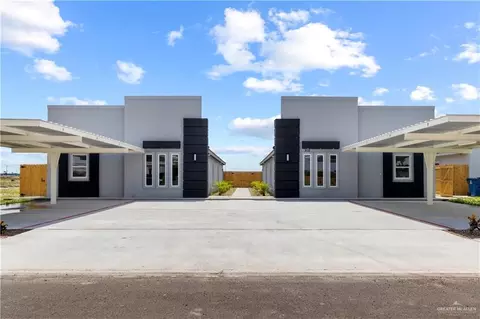 916 13th St, Alamo, TX 78516