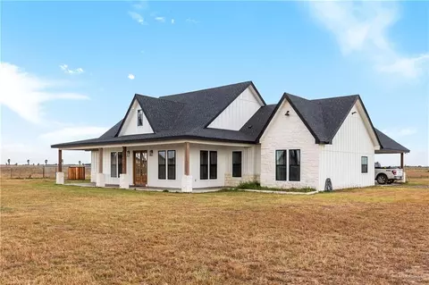 Exterior - 23588 Beefmaster Rd, Alamo, TX 78538 photo 2 of 3