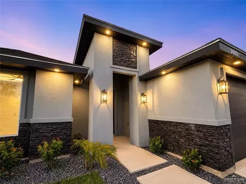 Exterior - 3003 E Sabinal Ave, Hidalgo, TX 78557 photo 2 of 4